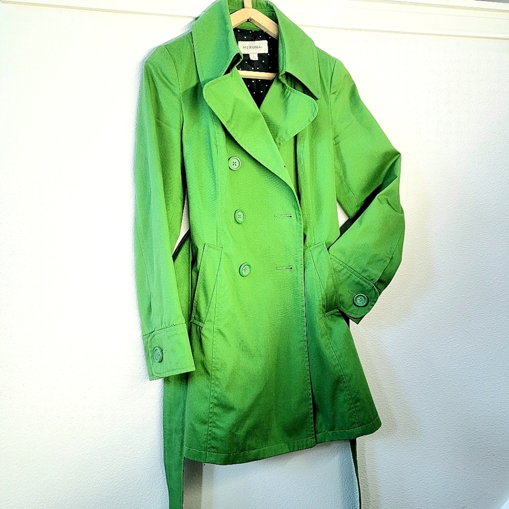 Merona | size S button through belted vibrant green classic trench coat